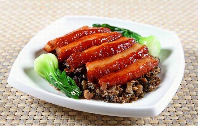 槑(mei)菜(cai)釦(kou)肉