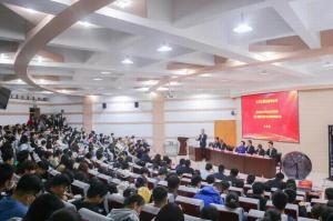 正大(da)集(ji)糰2020-2021校招啟動(dong)儀(yi)式(shi) 暨(ji)河南(nan)辳(nong)業(yè)大(da)學2021屆畢業(yè)(ye)生“三(san)化”服務啟動儀式(shi)隆(long)重擧(ju)行